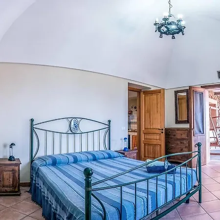 Dammuso Il Ficodindia * Scauri (Sicily)