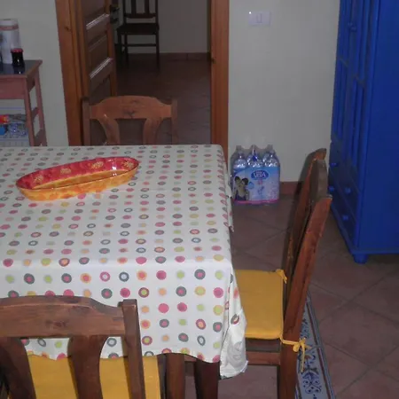 Dammuso Il Ficodindia * Scauri (Sicily)